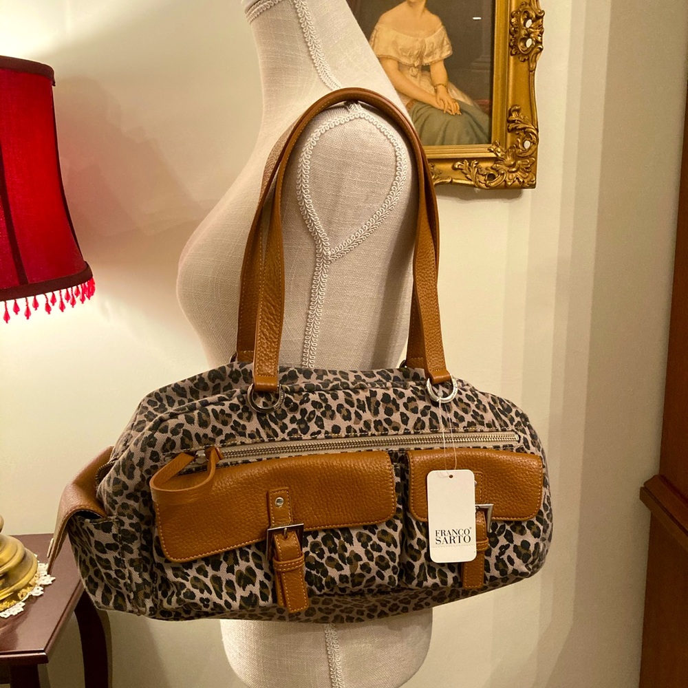 NWT Franco Sarto Canvas Handbag, Lots of pockets!